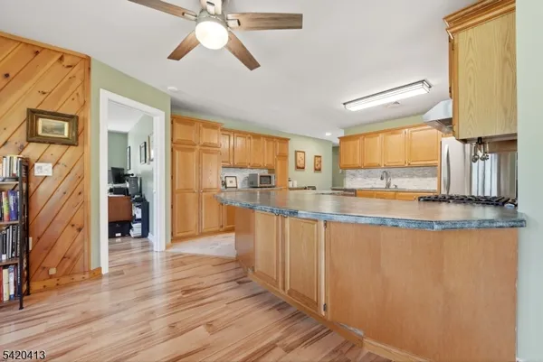 $799,000 | 13 Central Avenue, Whitehouse Station, NJ 08889