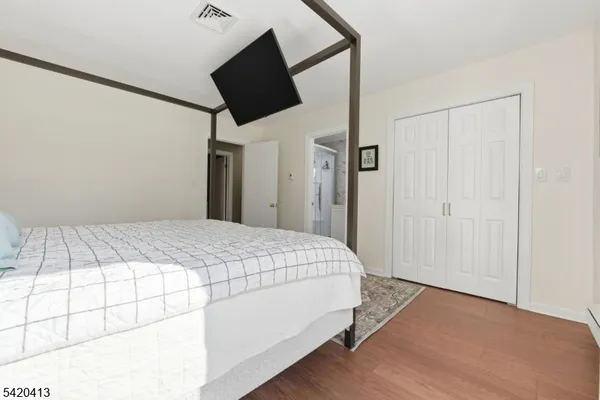 $799,000 | 13 Central Avenue, Whitehouse Station, NJ 08889