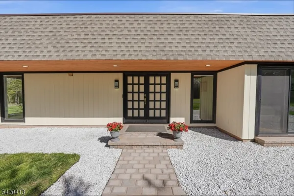 $799,000 | 13 Central Avenue, Whitehouse Station, NJ 08889