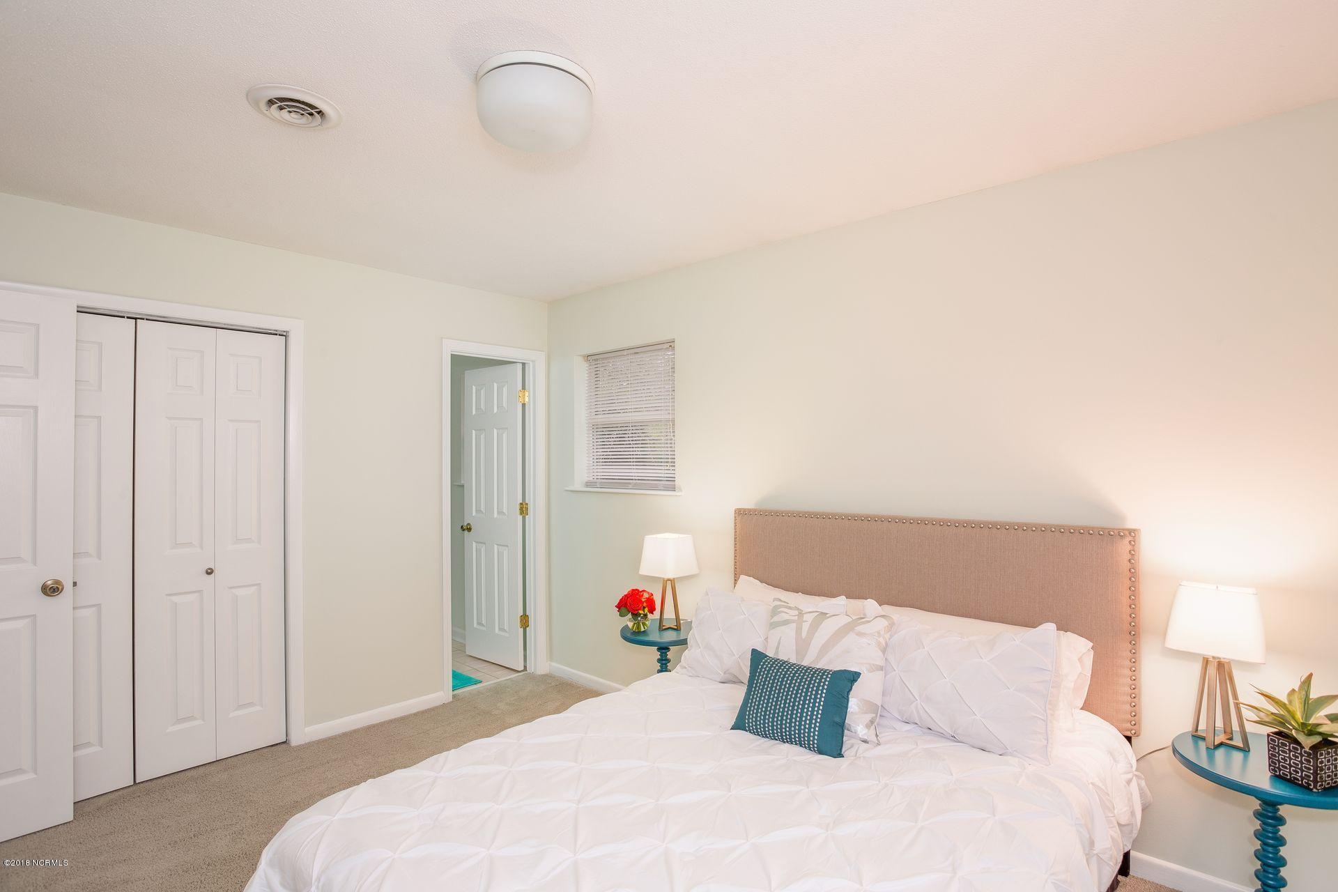330 Richelieu Road Wilmington, NC 28412 - Photo 12 of 22 14