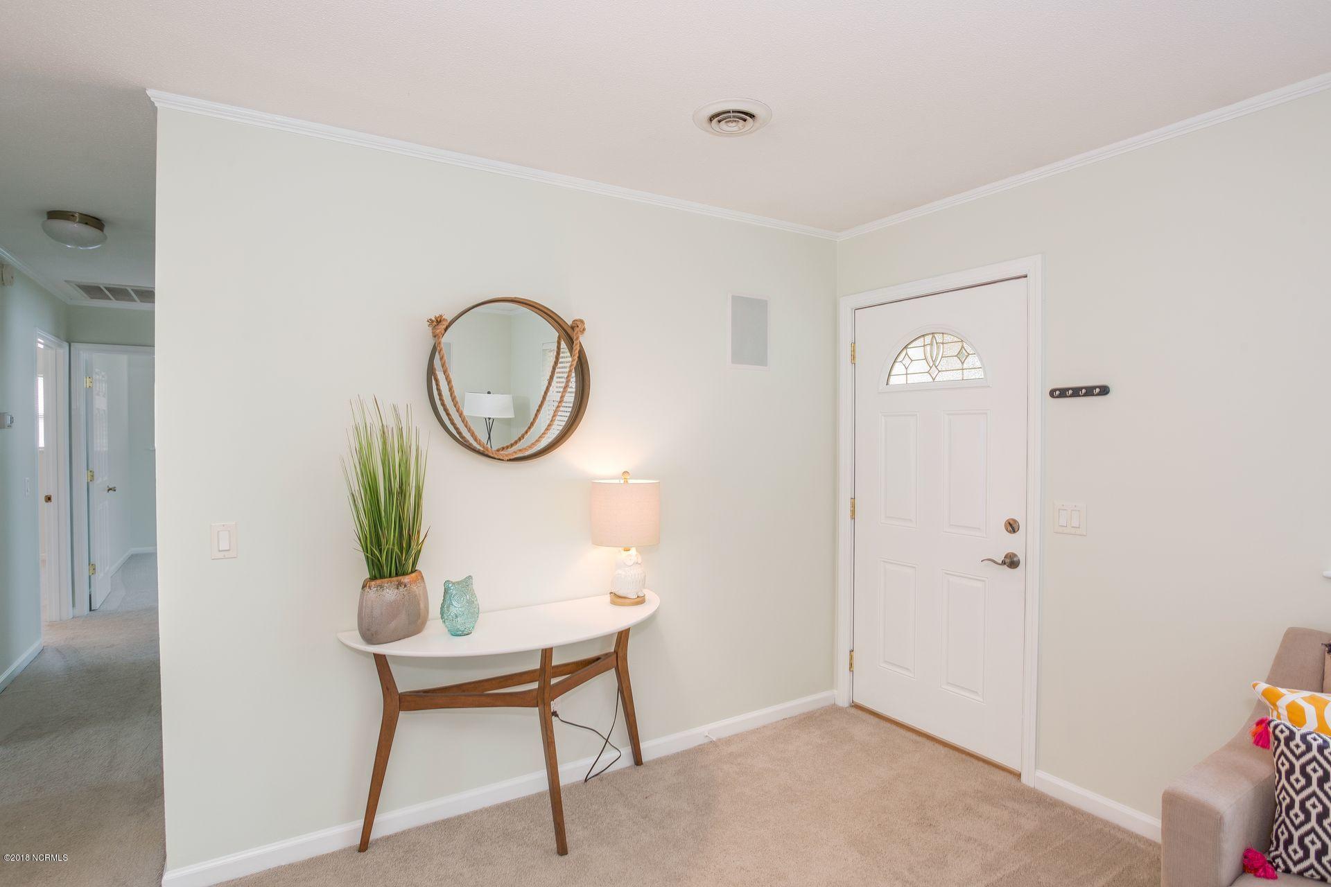 330 Richelieu Road Wilmington, NC 28412 - Photo 3 of 22 5