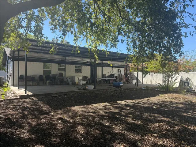 $280,000 | 765 Ivywood Drive, Dallas, TX 75232