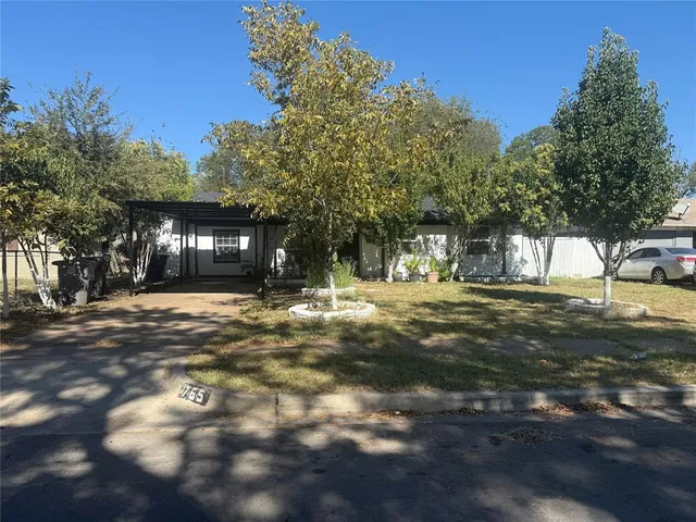 $280,000 | 765 Ivywood Drive, Dallas, TX 75232