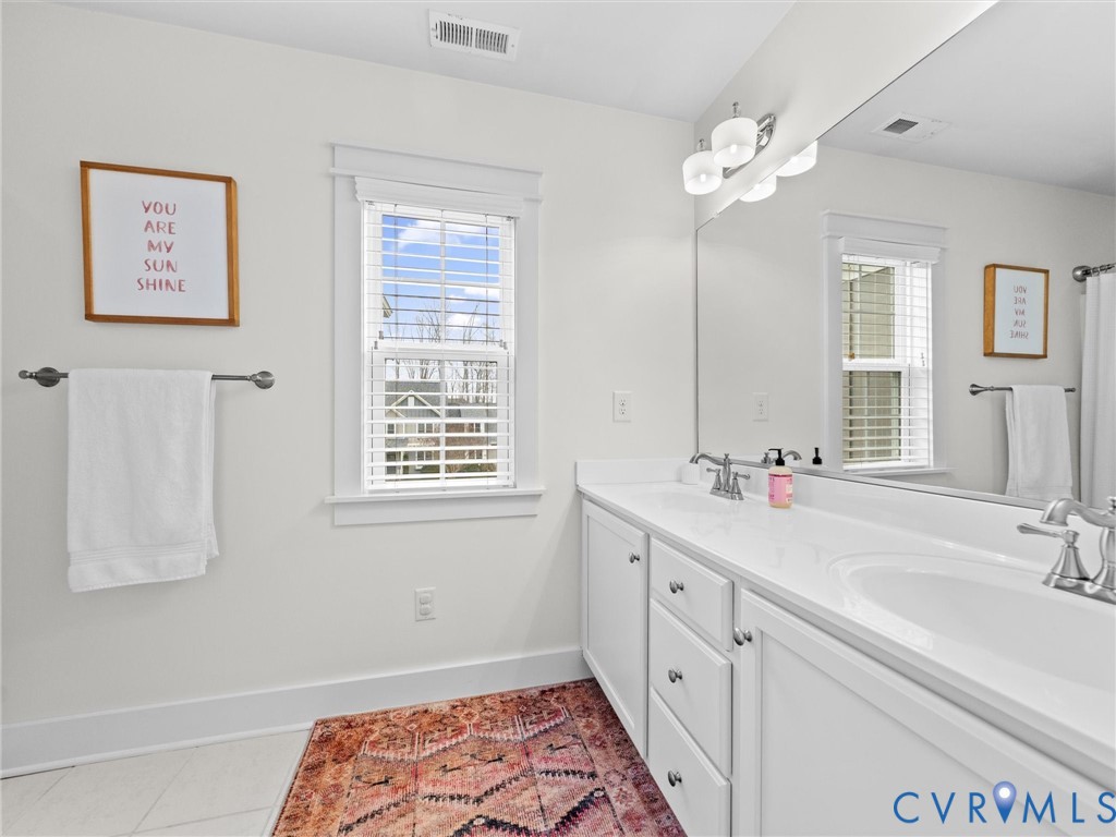 16507 Lambourne Road Midlothian, VA 23112 - Photo 58 of 75 Hall bath