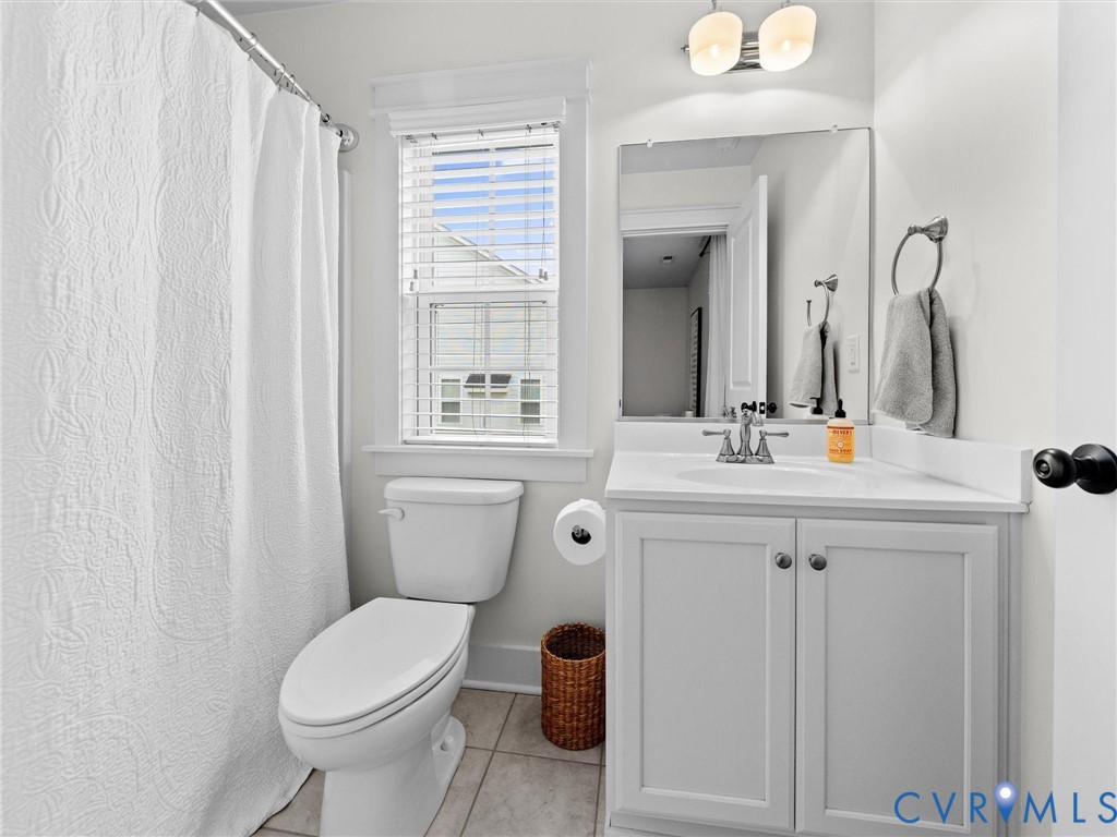 16507 Lambourne Road Midlothian, VA 23112 - Photo 63 of 75 En suite bath for bedroom 5
