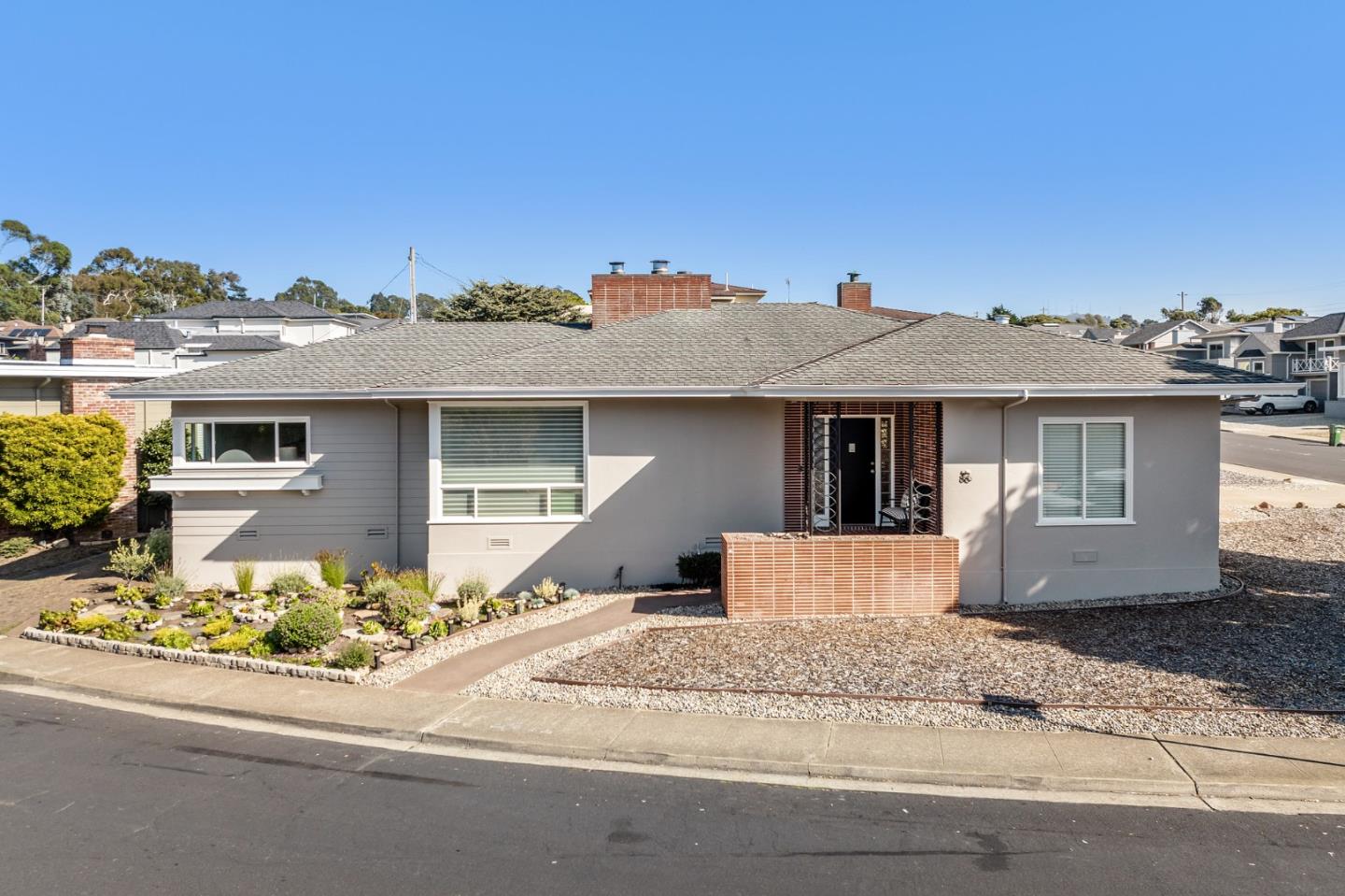 86 Cliffside Drive Daly City, CA 94015 - Photo 4 of 50 front view of a house