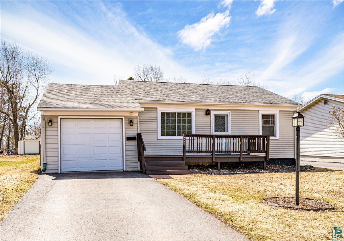 240 West Redwing Street Duluth, MN 55803 - Photo 1 of 35