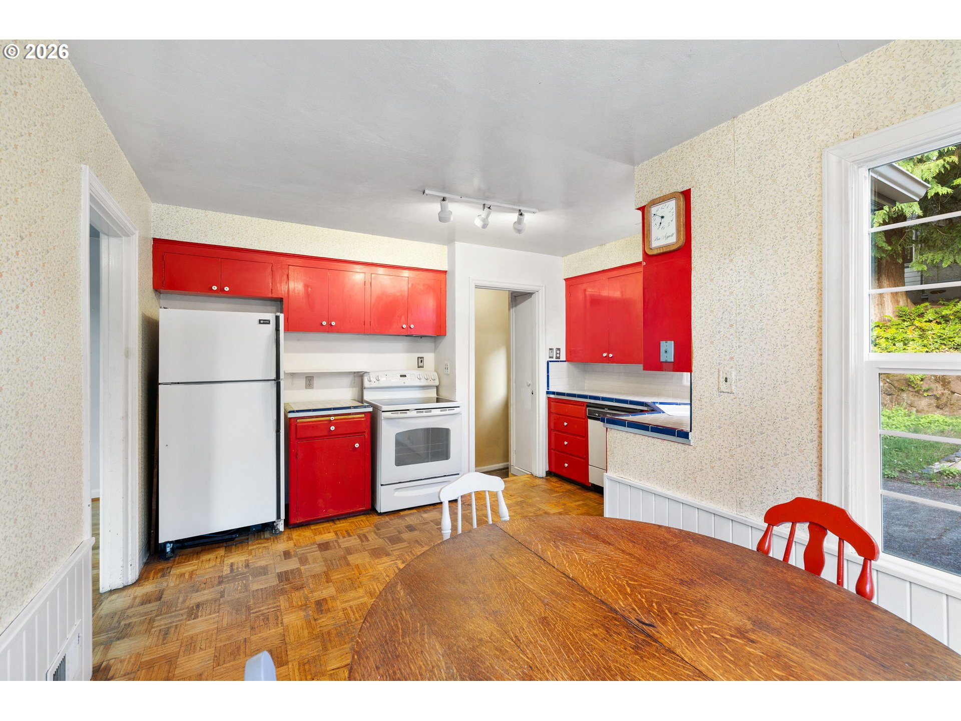 2231 Southwest Martha Street Portland, OR 97239 - Photo 15 of 47