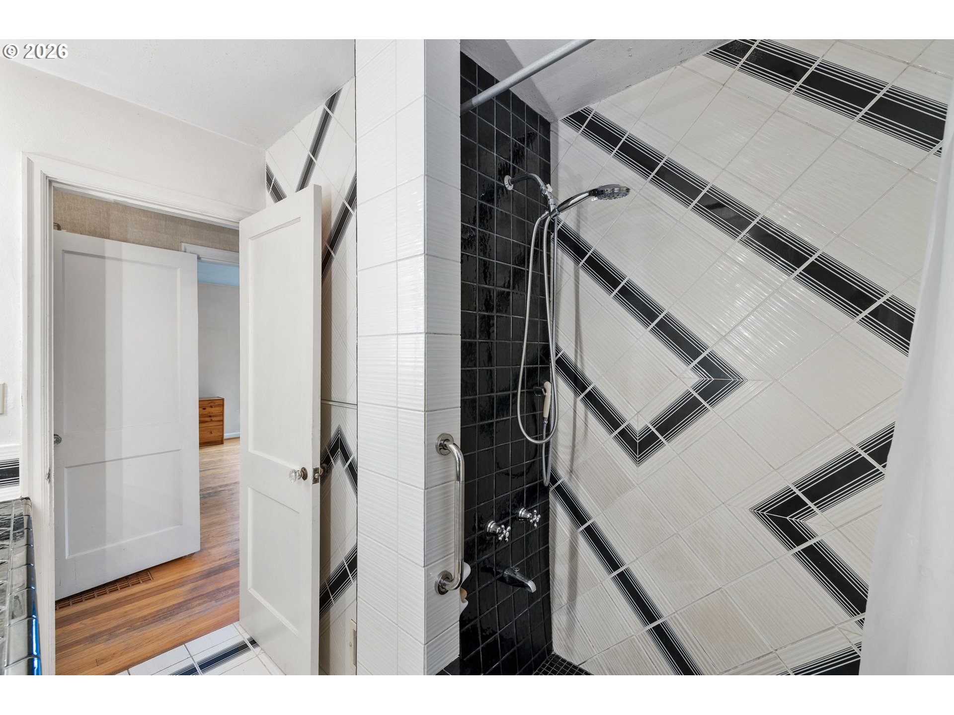 2231 Southwest Martha Street Portland, OR 97239 - Photo 20 of 47