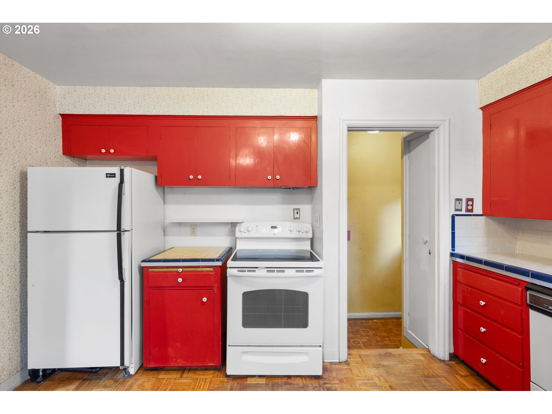 2231 Southwest Martha Street Portland, OR 97239 - Photo 6 of 47