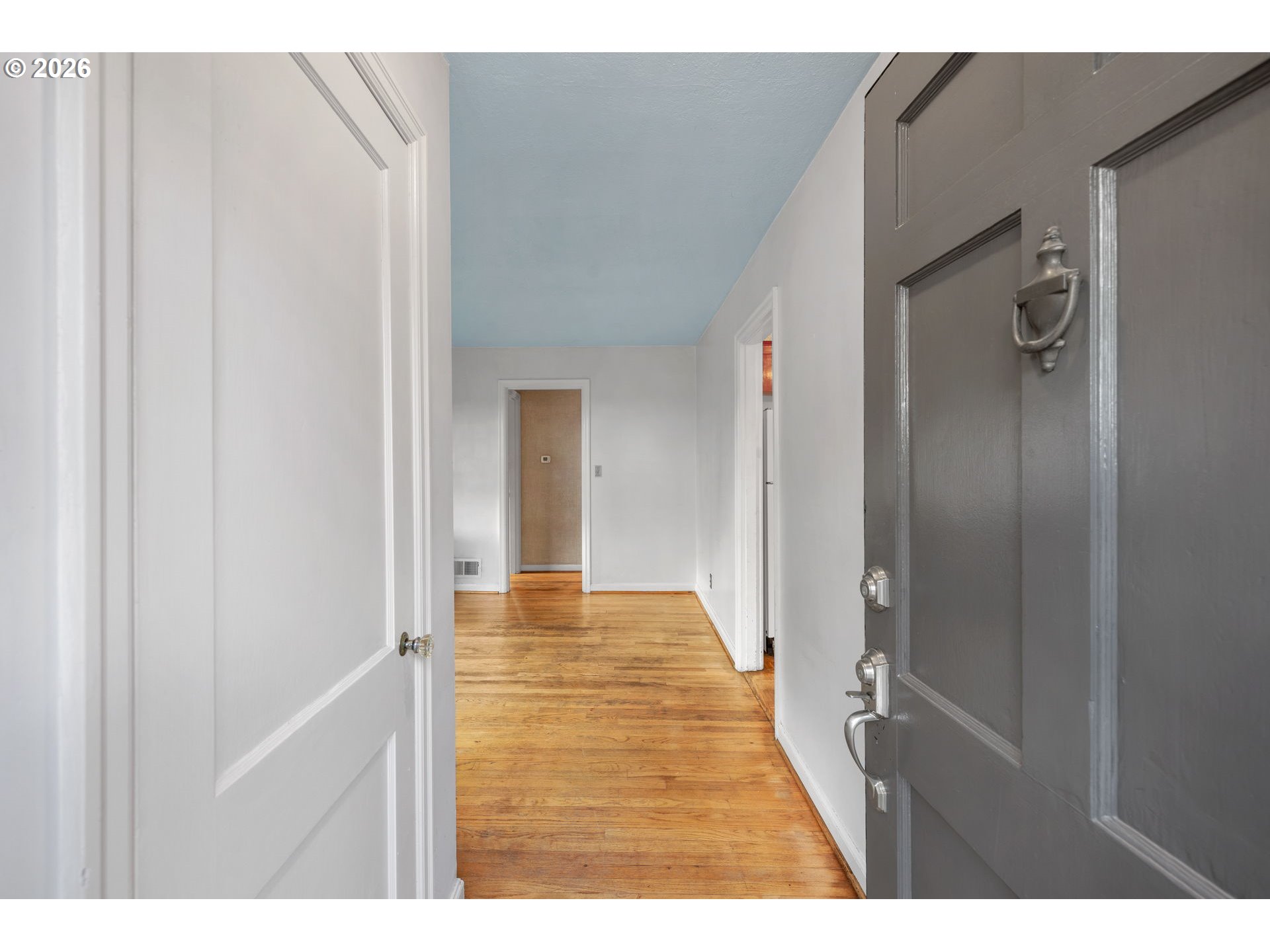 2231 Southwest Martha Street Portland, OR 97239 - Photo 7 of 47