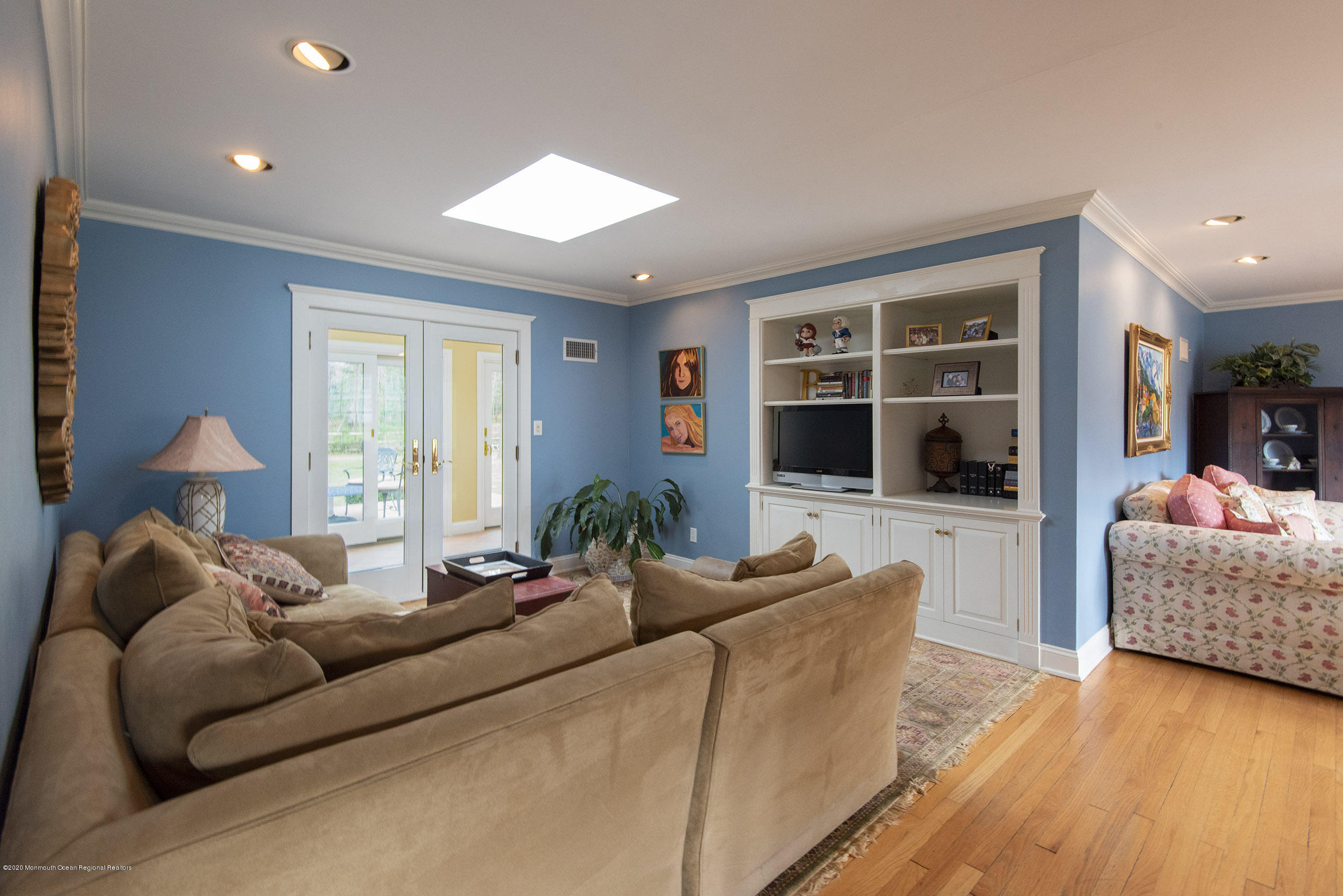 45 Hance Road Fair Haven, NJ 07704 - Photo 12 of 35 a living room with furniture and a large window