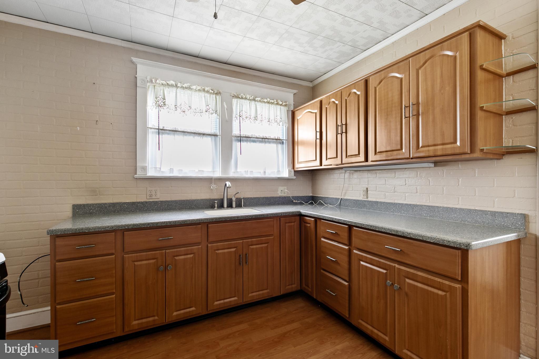 303 2nd Street Riverton, NJ 08077 - Photo 13 of 32 kitchen