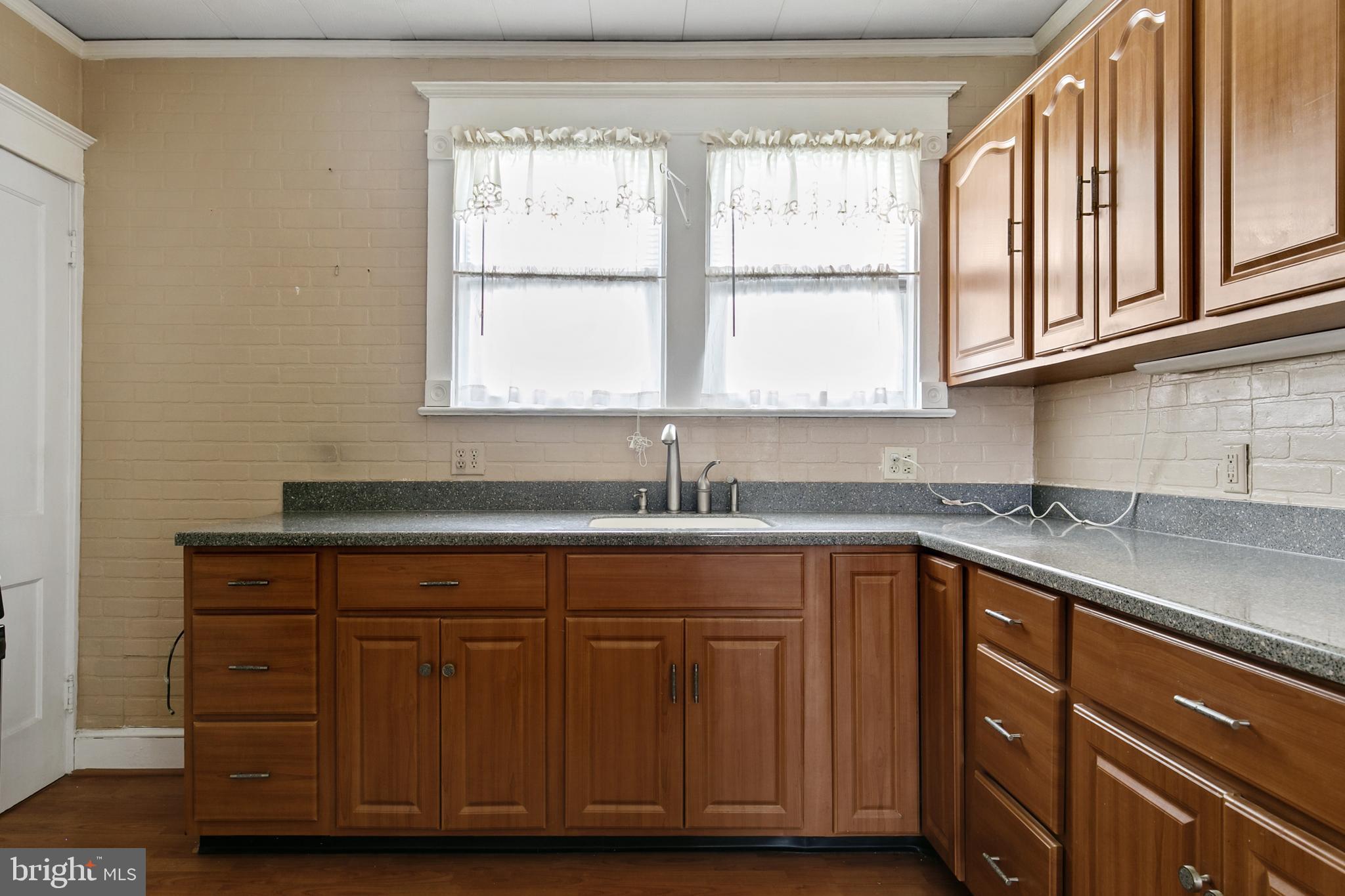 303 2nd Street Riverton, NJ 08077 - Photo 14 of 32 Kitchen