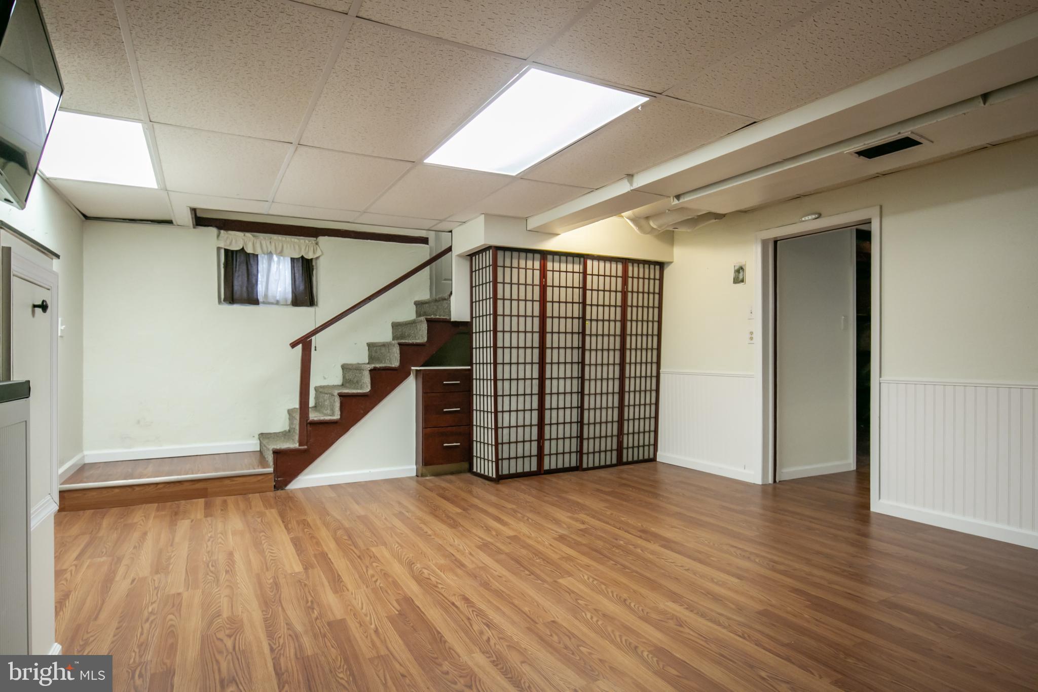 303 2nd Street Riverton, NJ 08077 - Photo 29 of 32 Basement (Front Room)