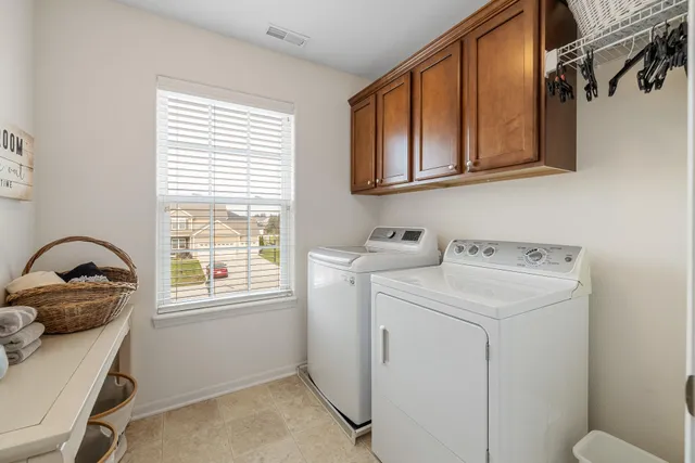 $830,000 | N42W22833 Beacon Court, Pewaukee, WI 53072