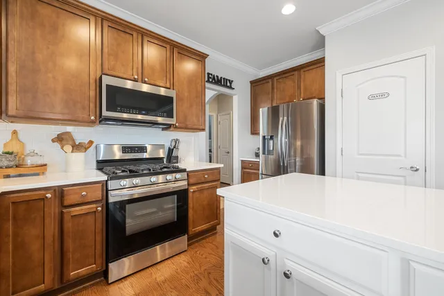 $830,000 | N42W22833 Beacon Court, Pewaukee, WI 53072