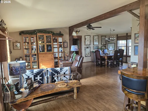 $495,000 | 704 Residence Street, Enterprise, OR 97828