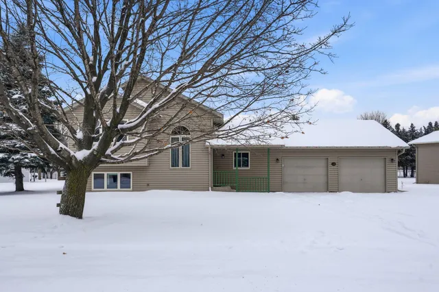 $299,900 | 13564 Brenda Boulevard, Becker, MN 55308