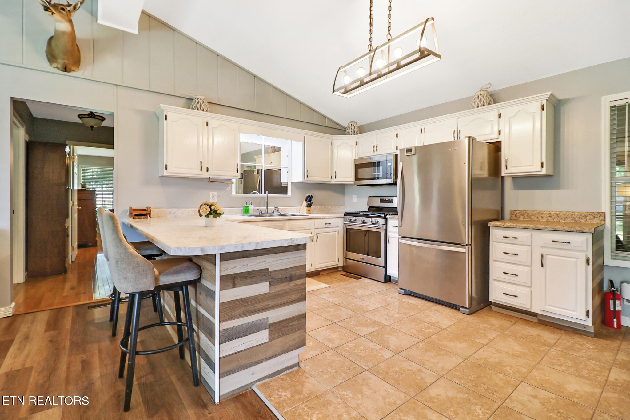 122 Frankfort Road Lancing, TN 37770 - Photo 8 of 60 Kitchen