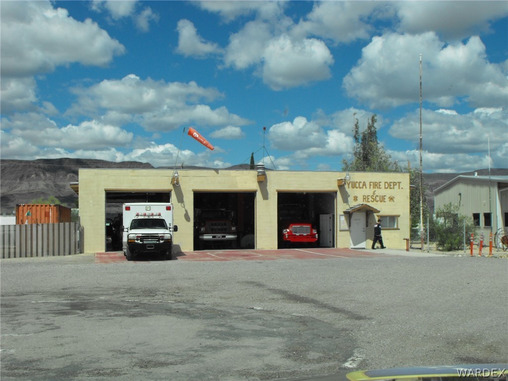 33 West Cielo Road Yucca, AZ 86438 - Photo 14 of 17 Gallery Image 14