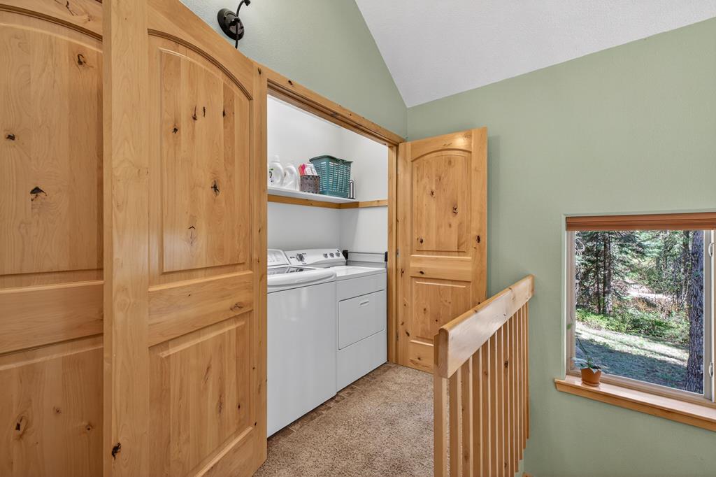 31 Eagle Trail Cascade, ID 83611 - Photo 25 of 50 The Laundry, At the entry to the loft.