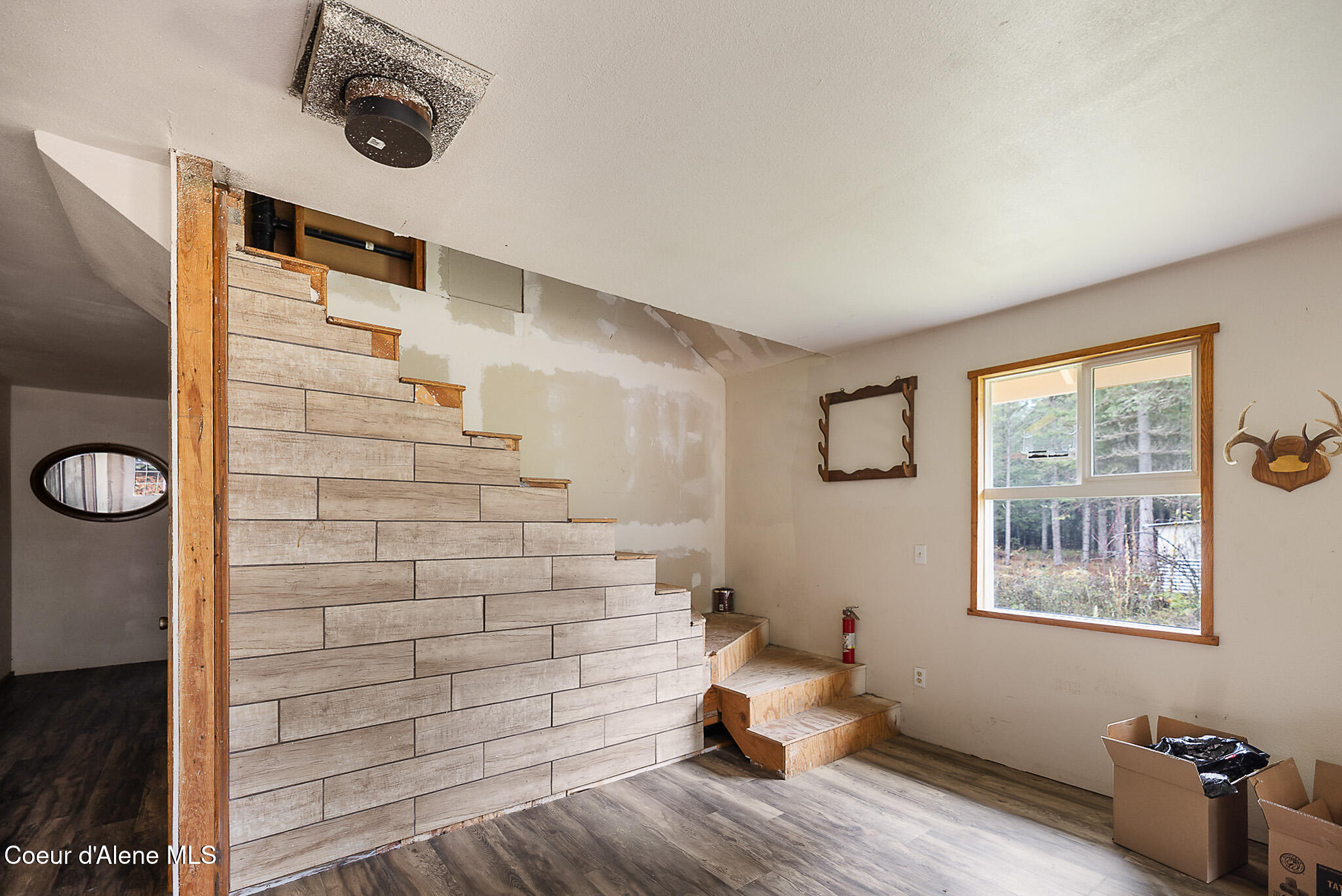 346 Old Range Road Clark Fork, ID 83811 - Photo 12 of 40 11