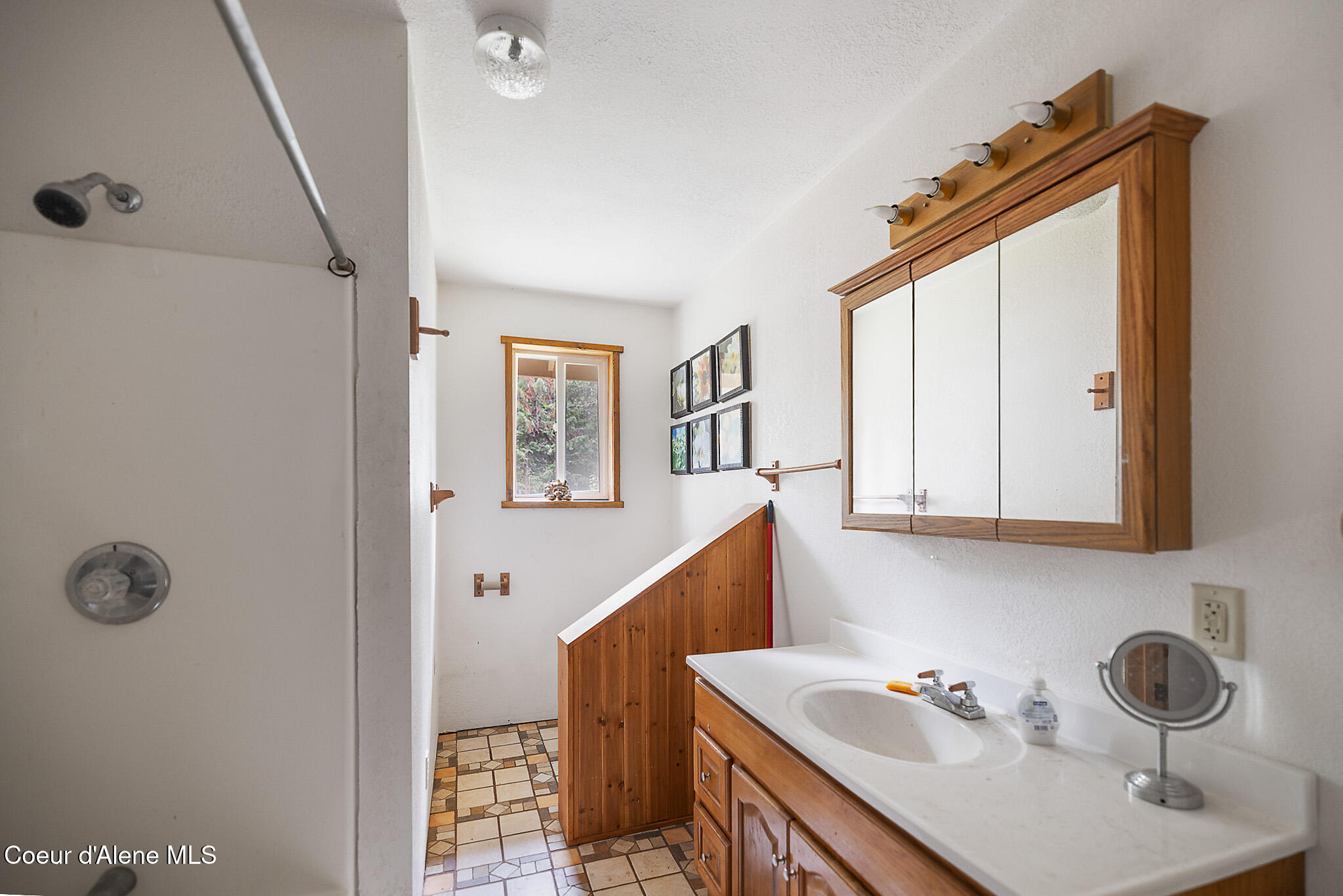 346 Old Range Road Clark Fork, ID 83811 - Photo 15 of 40 14