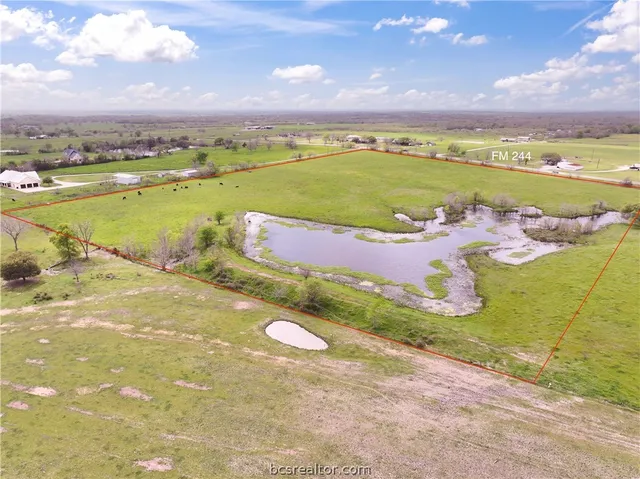 $617,500 | 244 St Iola Tx 77861, Iola, TX 77861