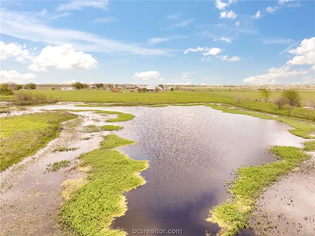 $617,500 | 244 St Iola Tx 77861, Iola, TX 77861