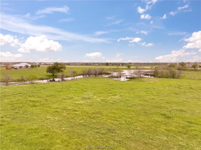$617,500 | 244 St Iola Tx 77861, Iola, TX 77861