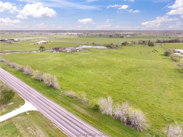 $617,500 | 244 St Iola Tx 77861, Iola, TX 77861