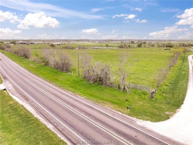 $617,500 | 244 St Iola Tx 77861, Iola, TX 77861
