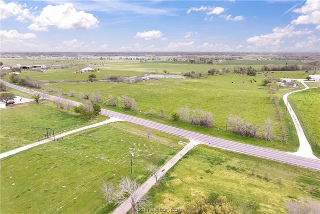 $617,500 | 244 St Iola Tx 77861, Iola, TX 77861