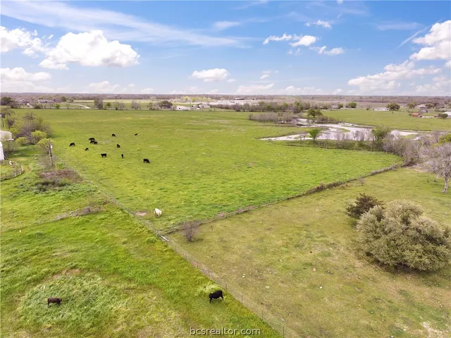 $617,500 | 244 St Iola Tx 77861, Iola, TX 77861
