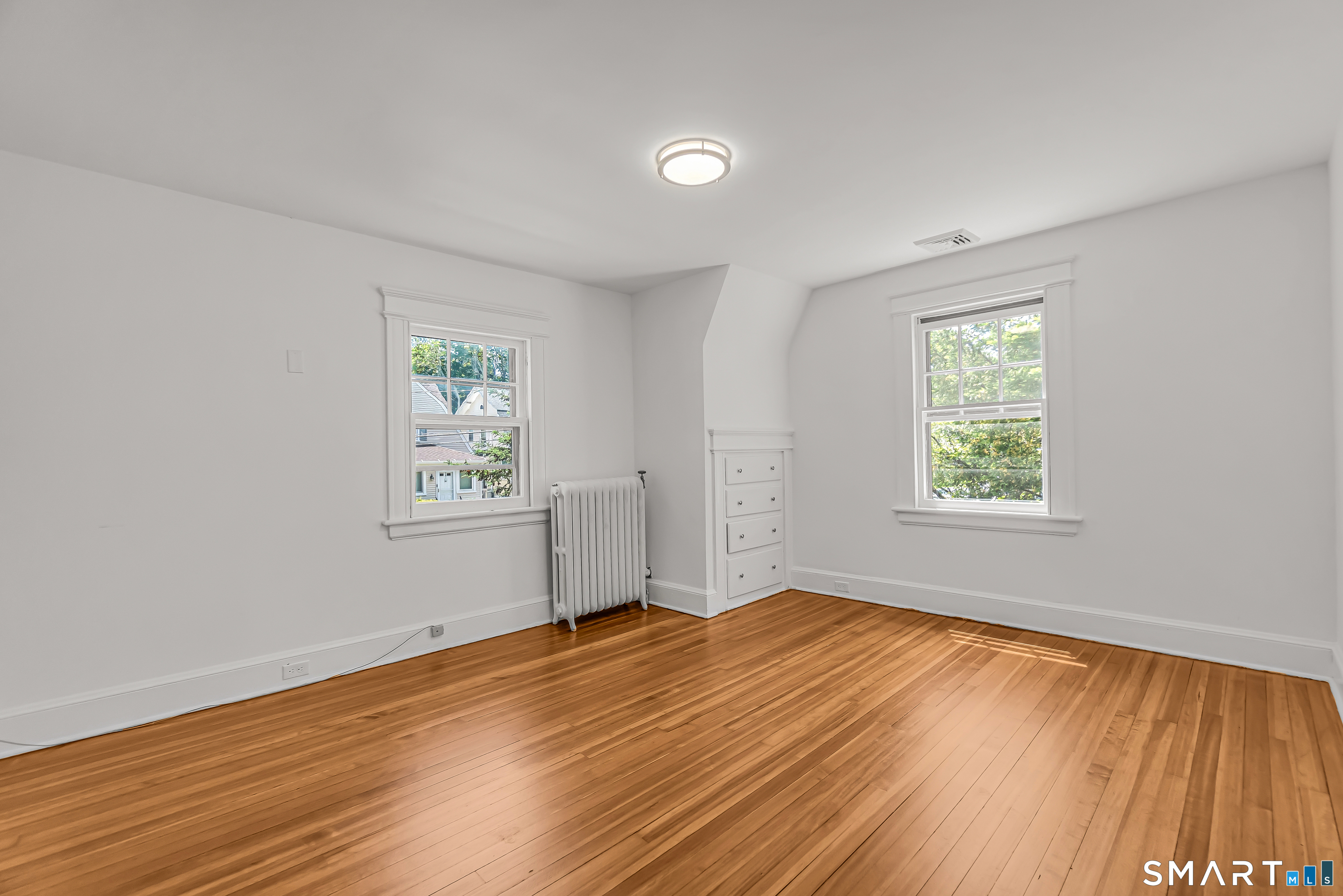 88 Coniston Avenue Waterbury, CT 06708 - Photo 21 of 39