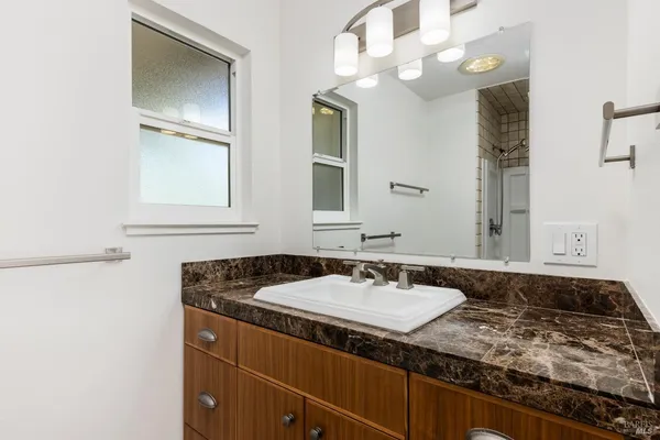 $1,050,000 | 19356 Orange Avenue, Sonoma, CA 95476