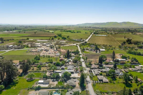 $1,050,000 | 19356 Orange Avenue, Sonoma, CA 95476