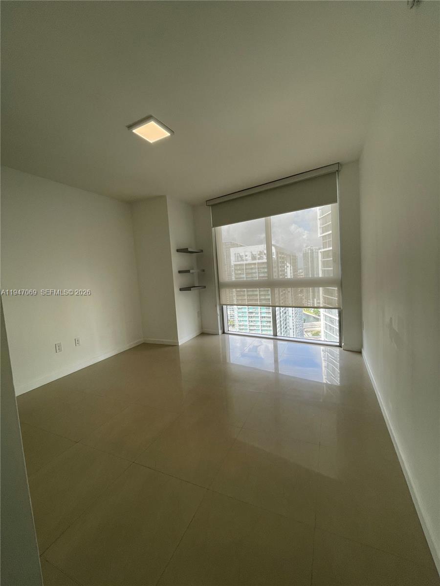 495 Brickell Avenue, Unit 3810 Miami, FL 33131 - Photo 12 of 21