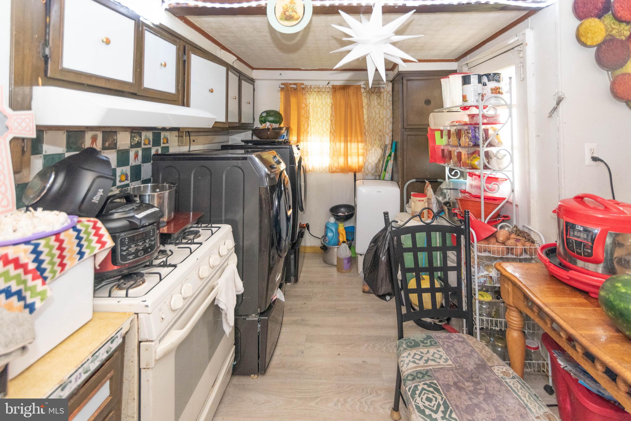 5410 Radecke Avenue Baltimore, MD 21206 - Photo 7 of 38 Gallery Image 7