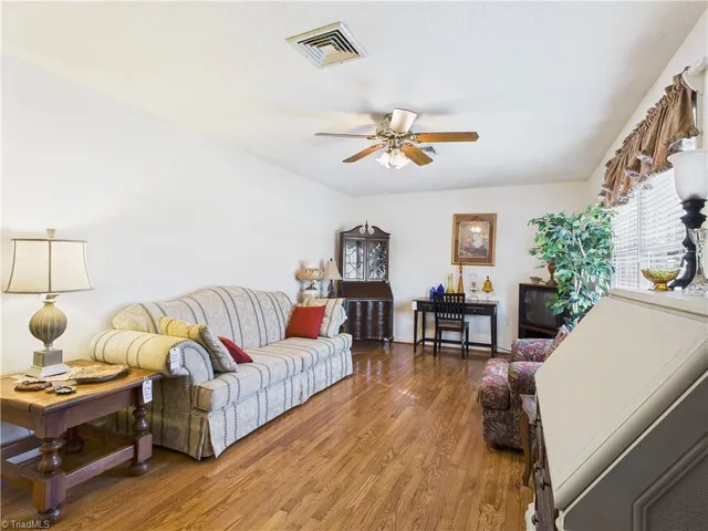 $300,000 | 4804 Old Lexington Road, Asheboro, NC 27205