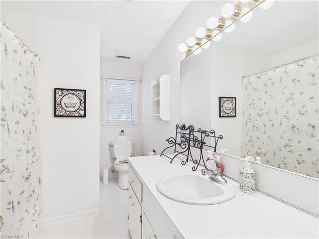 $300,000 | 4804 Old Lexington Road, Asheboro, NC 27205