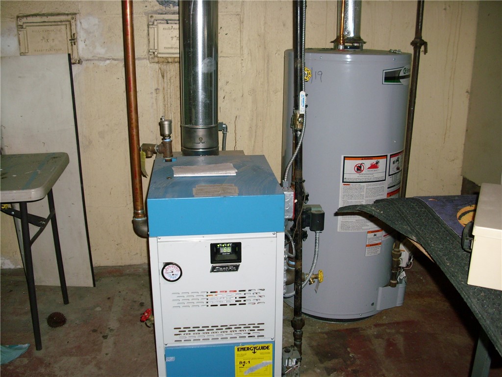 20 Custer Street Warwick, RI 02889 - Photo 12 of 18