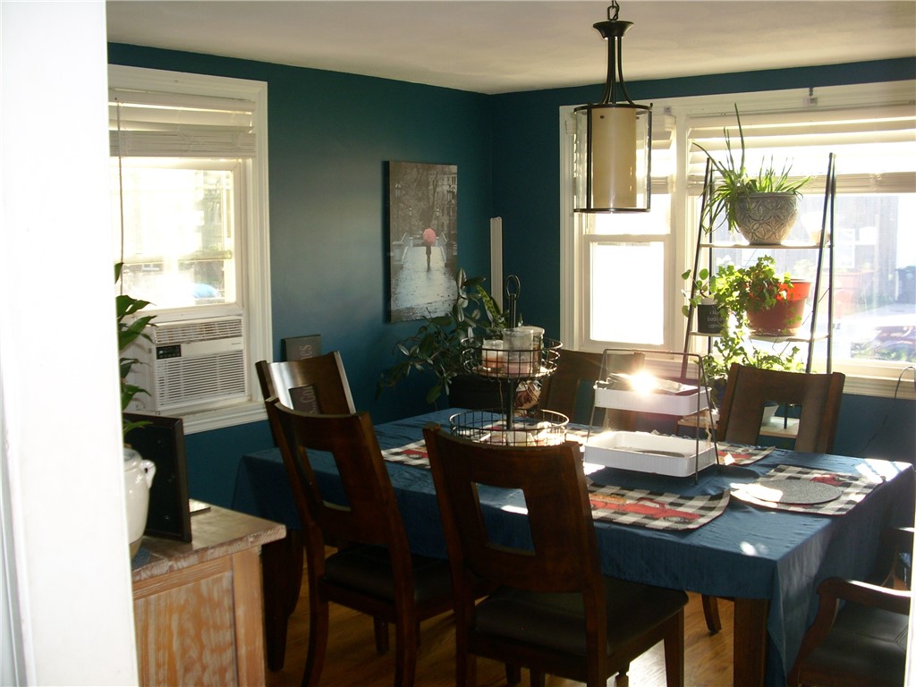 20 Custer Street Warwick, RI 02889 - Photo 5 of 18