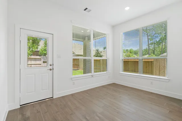 $399,990 | 12846 Meadow Wind Way, Conroe, TX 77302