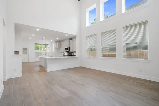 $399,990 | 12846 Meadow Wind Way, Conroe, TX 77302