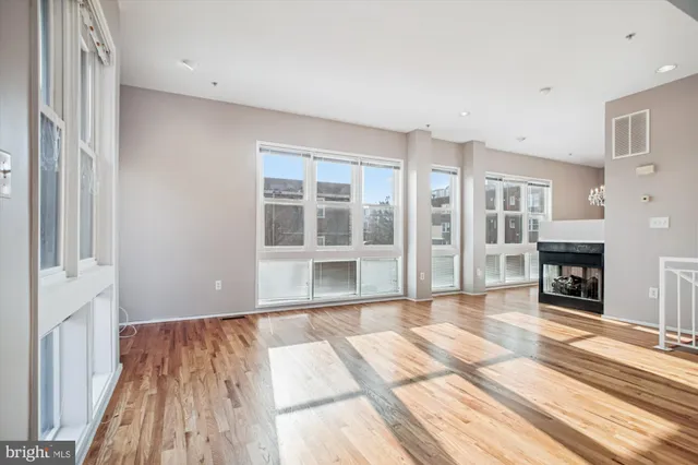 $1,579,000 | 1662 North Quinn Street, Arlington, VA 22209