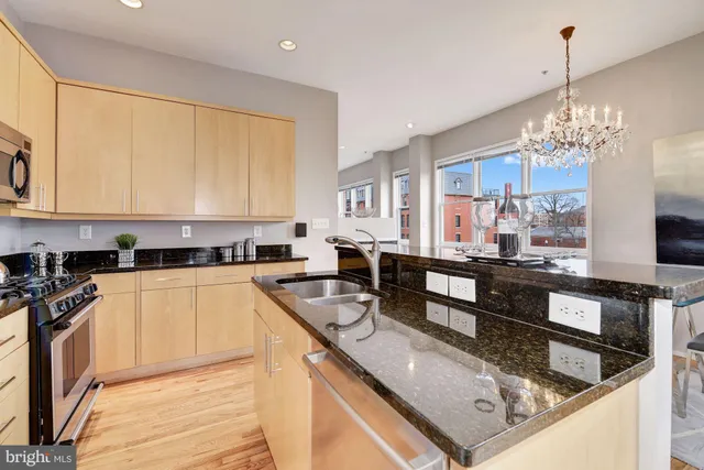 $1,579,000 | 1662 North Quinn Street, Arlington, VA 22209