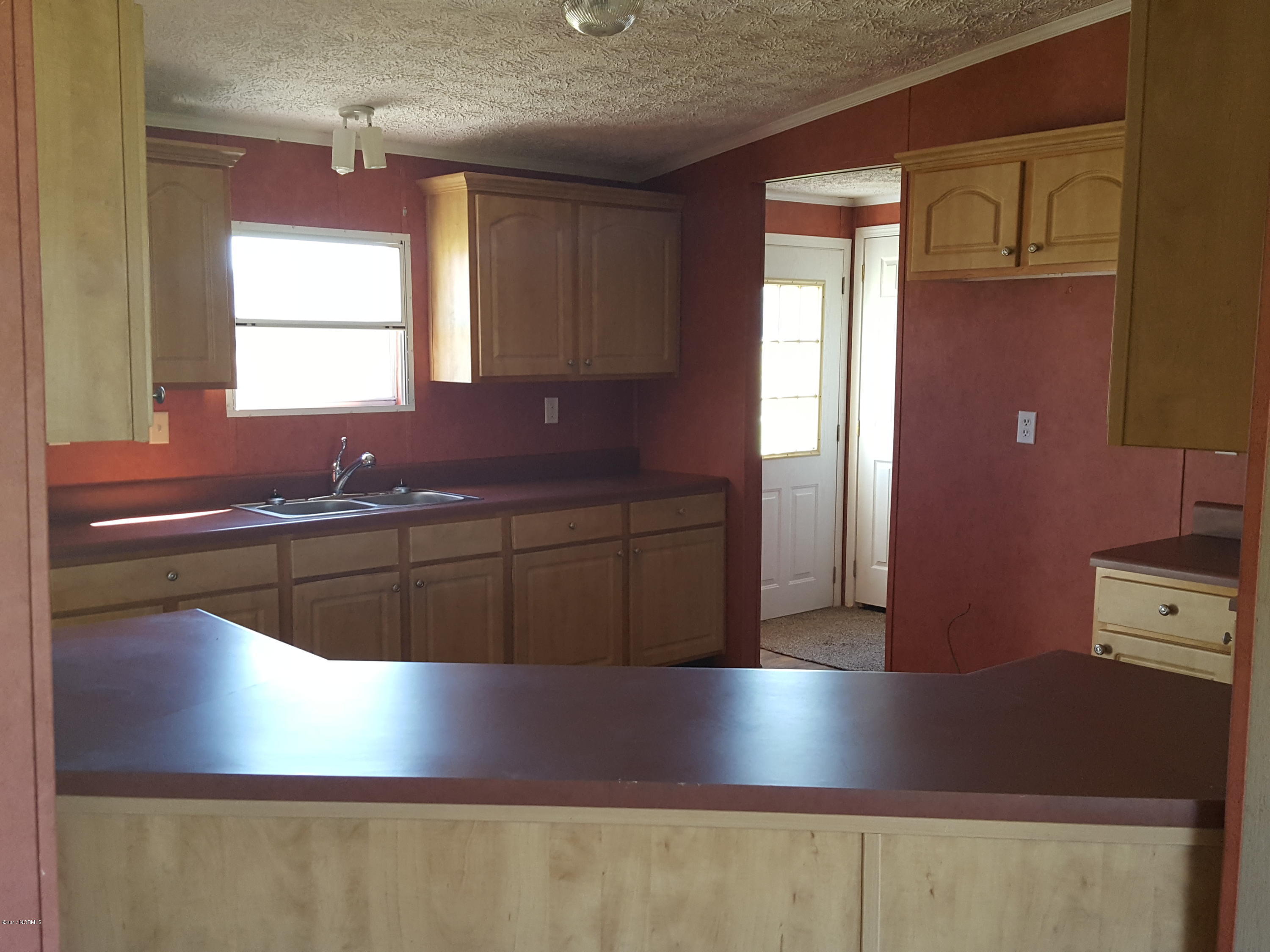 559 Kleber Croom Road Kinston, NC 28504 - Photo 5 of 13 20171020_114458_001