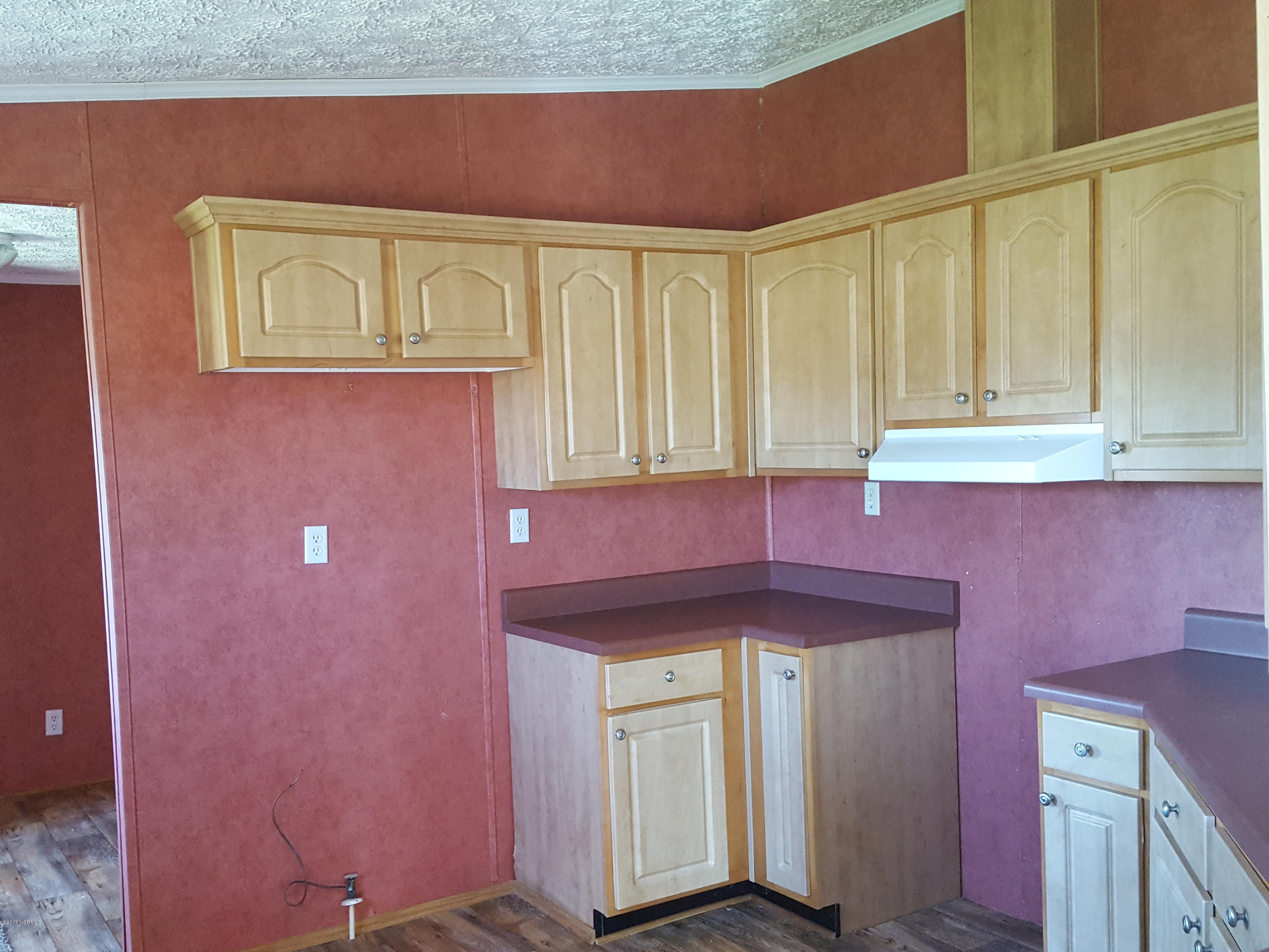 559 Kleber Croom Road Kinston, NC 28504 - Photo 6 of 13 20171020_114511